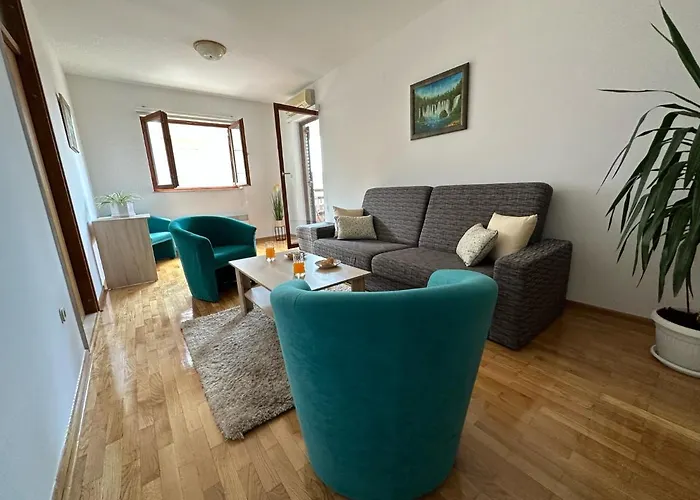 Family Apartment Makarska